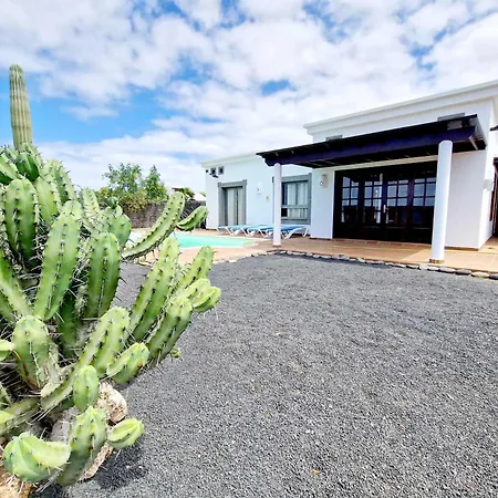 Casa Vacacional Anna Piscina Privada Climatizada Holiday home Playa Blanca (Lanzarote)