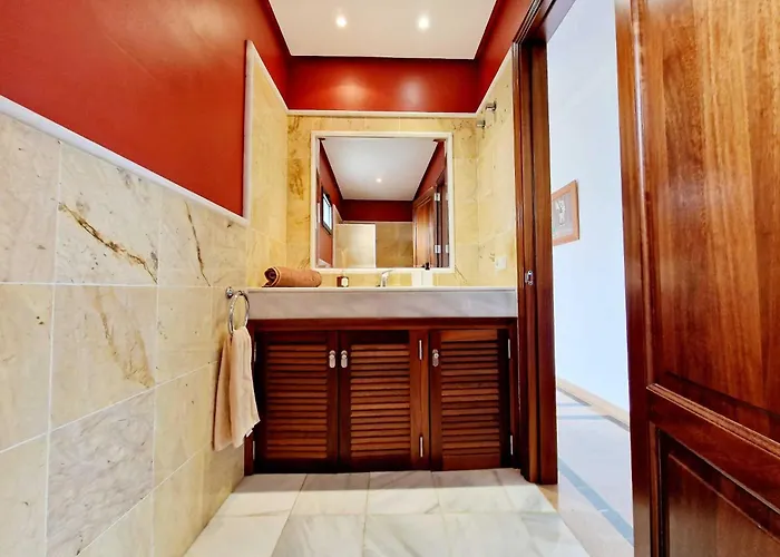 Casa Vacacional Anna, Piscina Privada Climatizada Feriehus